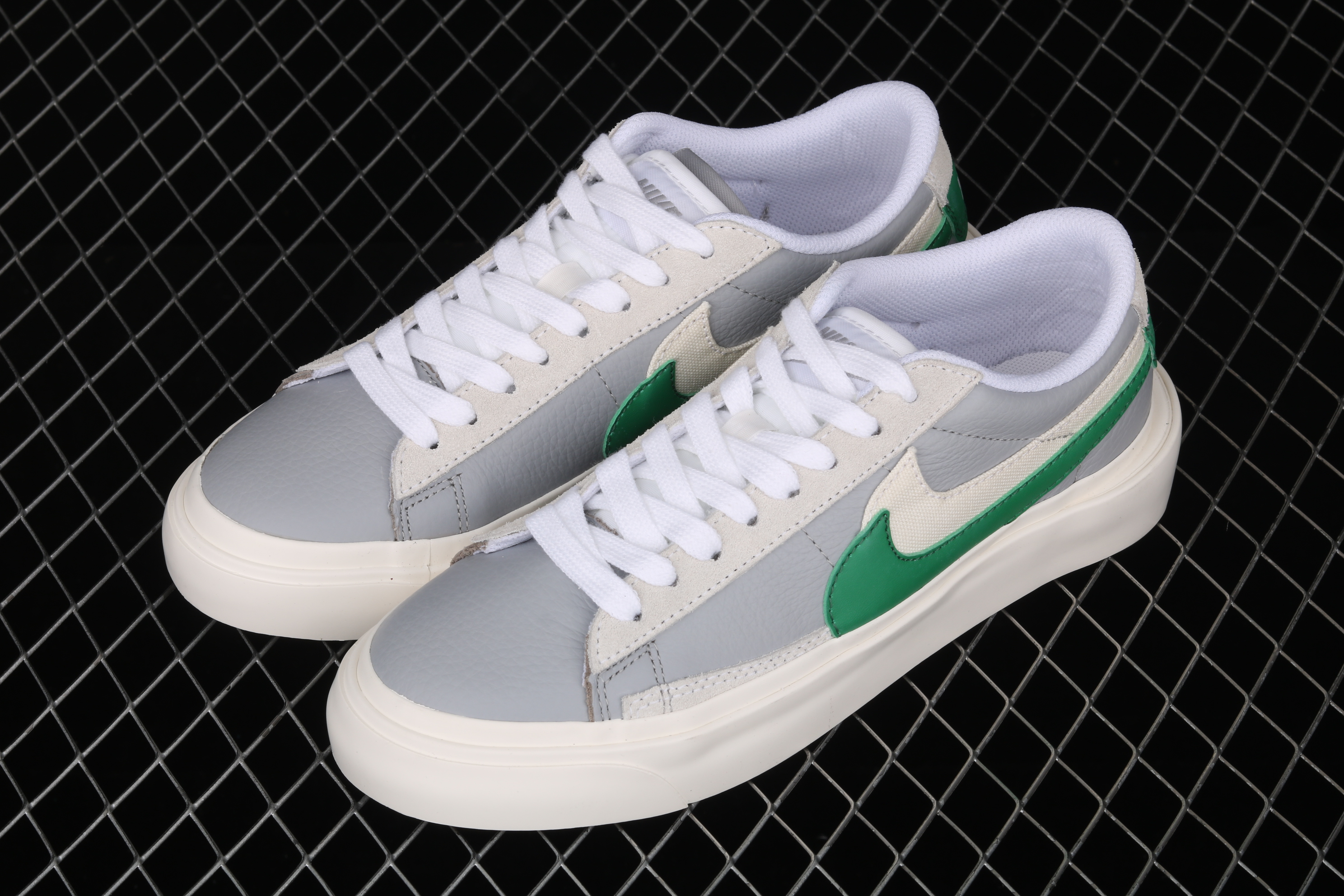 Women Sacai x Nike Blazer Low White Grey Green Shoes - Click Image to Close